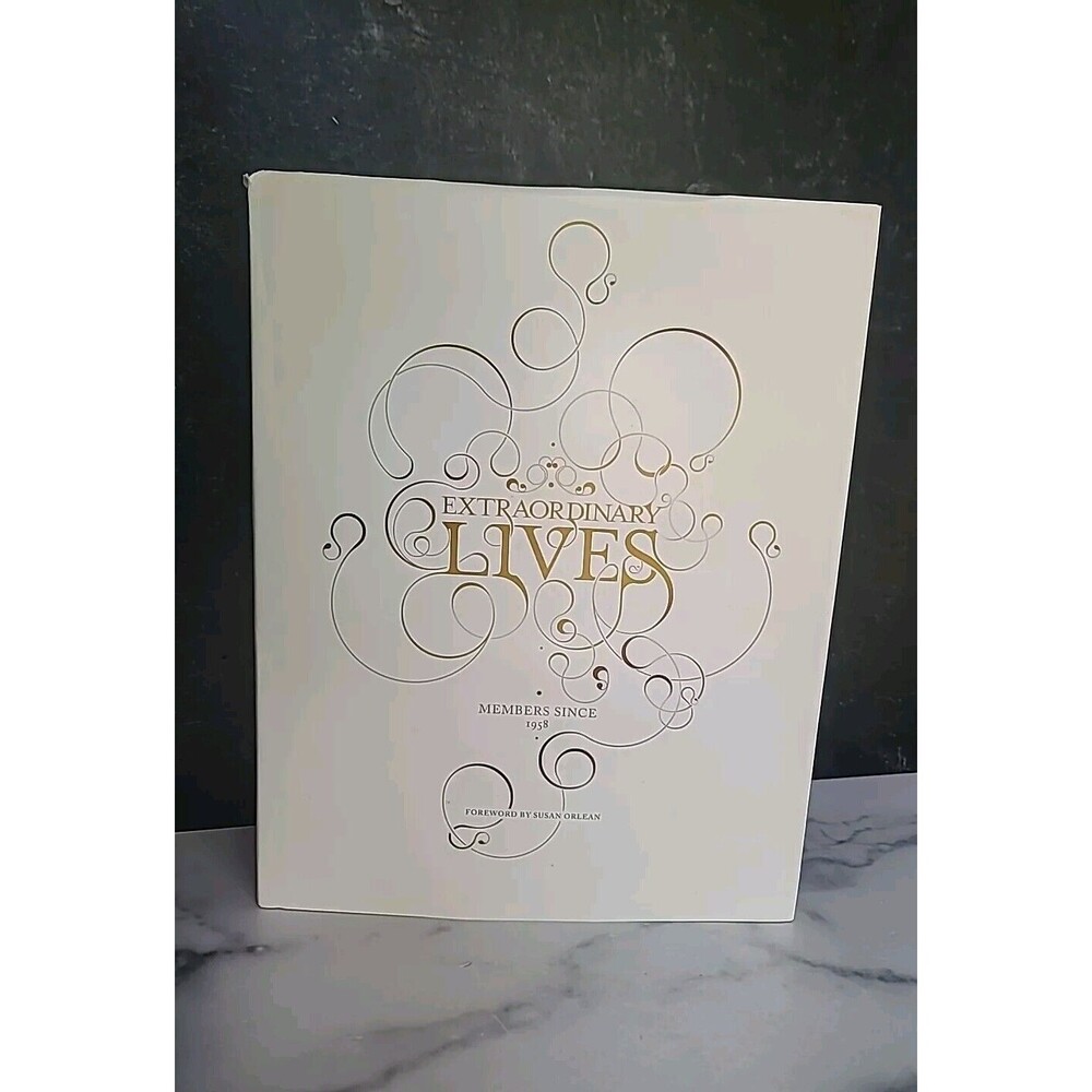Extraordinary Lives Hardcover